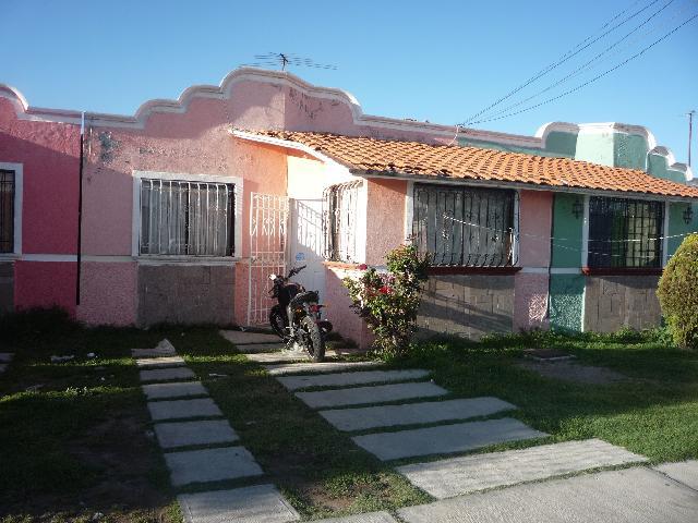 Imágenes de VENDO CASA EN FRACC. FORJADORES DE PACHUCA en Pachuca de Soto